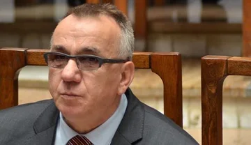 Hasani: Veprimi i presidentes Vjosa Osmani është shkelje kushtetuese