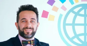 Nuk bëhet opozitë duke fjetur gjumë