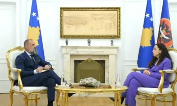 “A iu ofroi Kurti të merrni postin e Ministres së Arsimit”? – Osmani: Janë diskutuar këto gjëra…