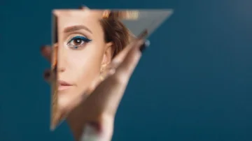 Nëse të gjithë mbështeten tek ju, por askush nuk pyet si jeni: 10 të vërteta që do t’ju prekin