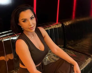 Teuta Selimi shfaqet ‘zjarr’ në paraqitjen e fundit