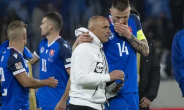 Trajneri i Sllovakisë: Skriniari po e rrezikon karrierën e tij për ndeshjen ndaj Kosovës