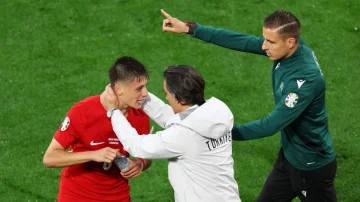 Frikë nga Kosova? Vincenzo krijon një plan të veçantë për Arda Gulerin, i jep rol të ri kundër “Dardanëve”