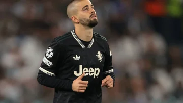 Zhegrova mbetet në stol në fitoren e Juventusit