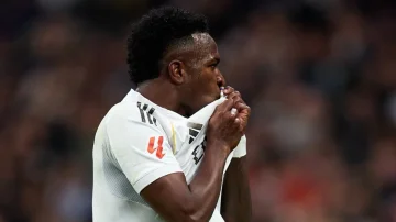 “Do të rinovoj dhe qëndroj këtu gjatë”, Vinicius Jr gëzon tifozët e Real Madridit