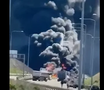 Digjet kamioni në autostradën “Ibrahim Rugova”