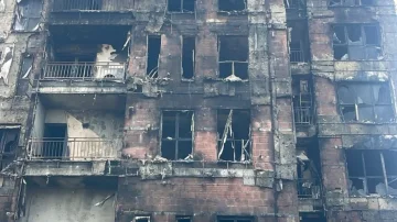 Zjarri te pallati në Tiranë, arrestohen katër persona