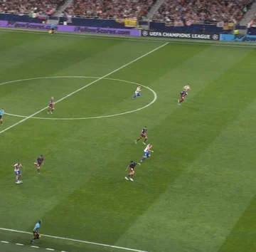 Barça me një lojtar më pak në fushë, përjashtohet Garcia